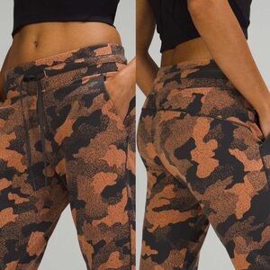 Lululemon Ready to Rulu Jogger Sz 8